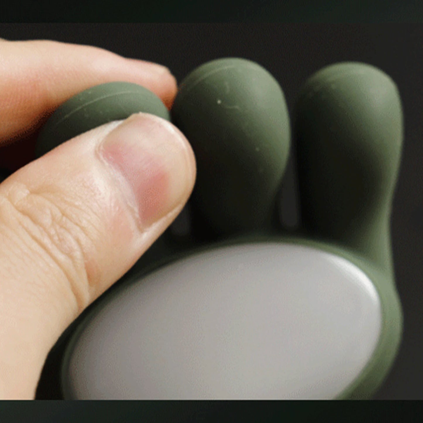 Heated Neck & Shoulder Massager – Deep Tissue Shiatsu Relief